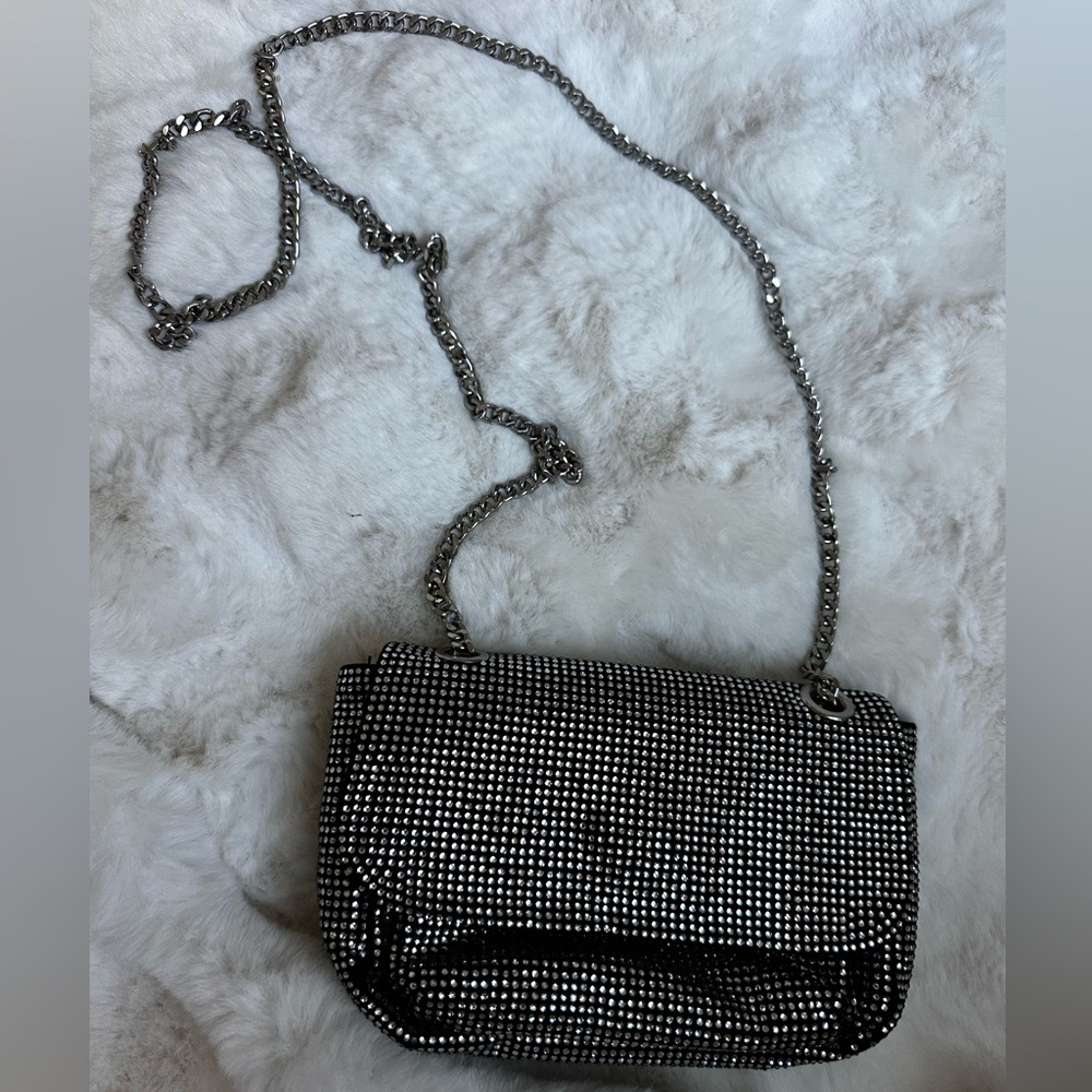 Crystal-Embellished Chain Shoulder Bag - Black/Silver